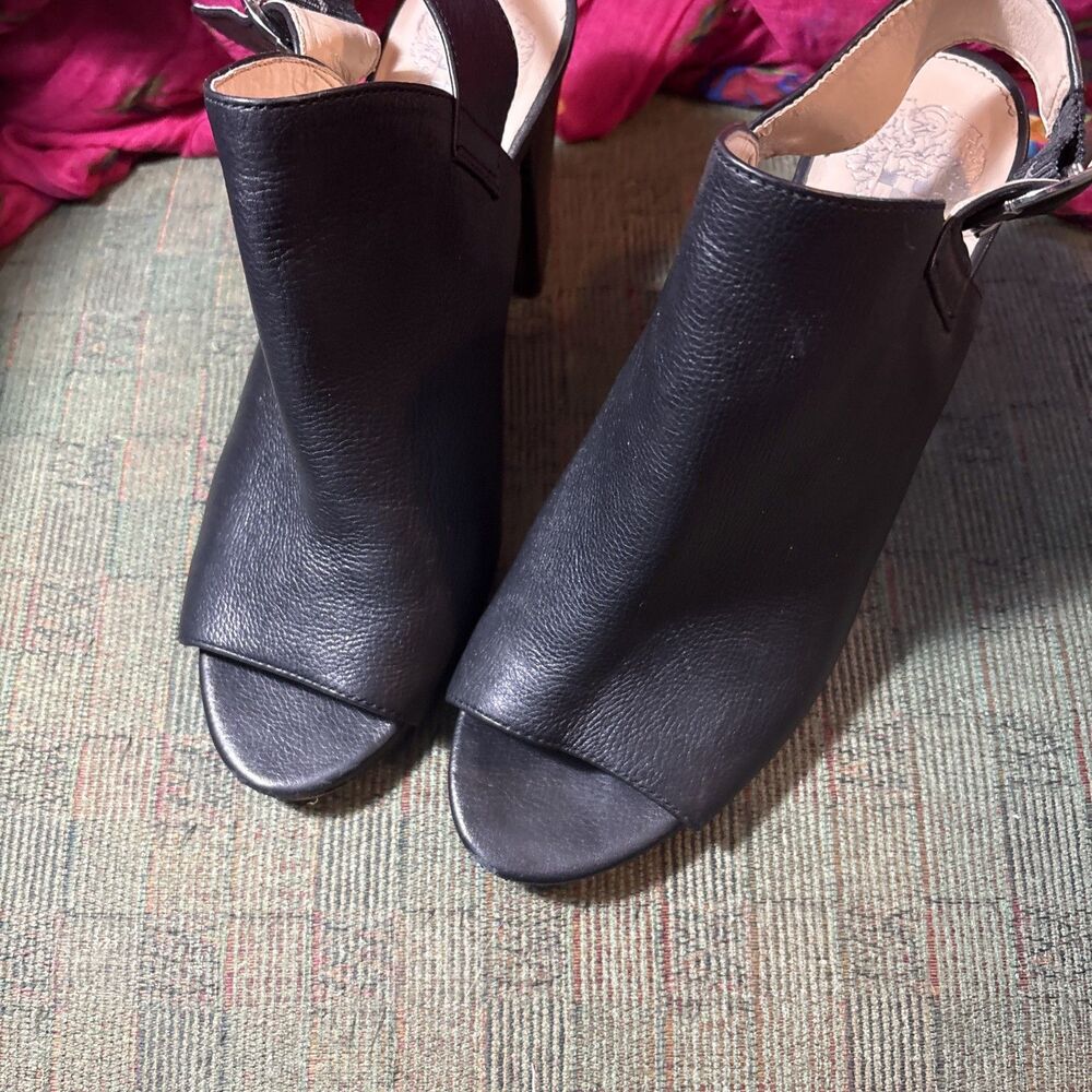 Vince Camuto Sling Back Block Heels Open Toe Size 7 1/2 m